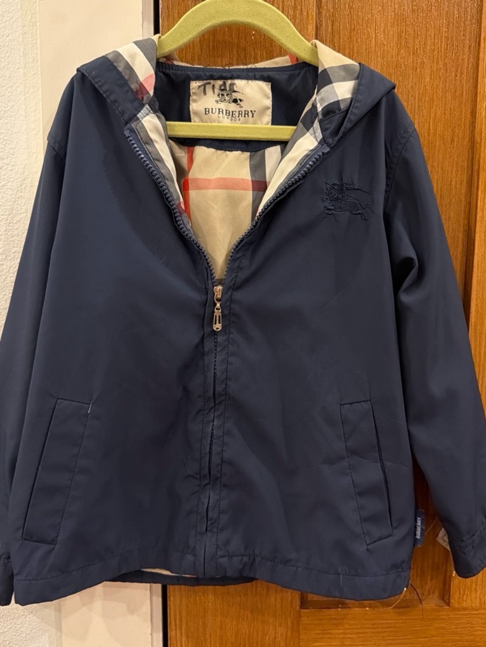 Burberry Kids Navy Hooded Raincoat with Signature Check Lining